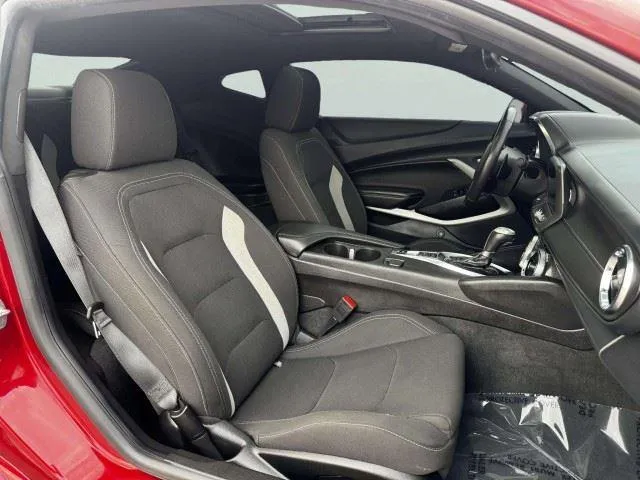 2023 Chevrolet Camaro 44