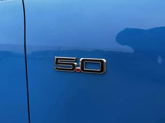2025 Ford Mustang 13