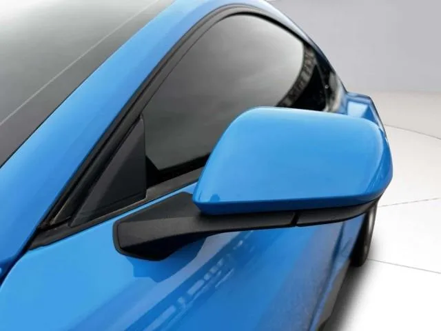 2025 Ford Mustang 18