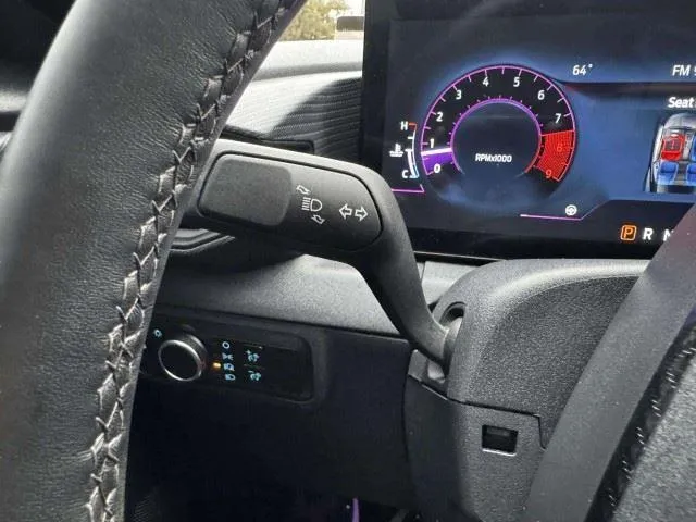 2025 Ford Mustang 31