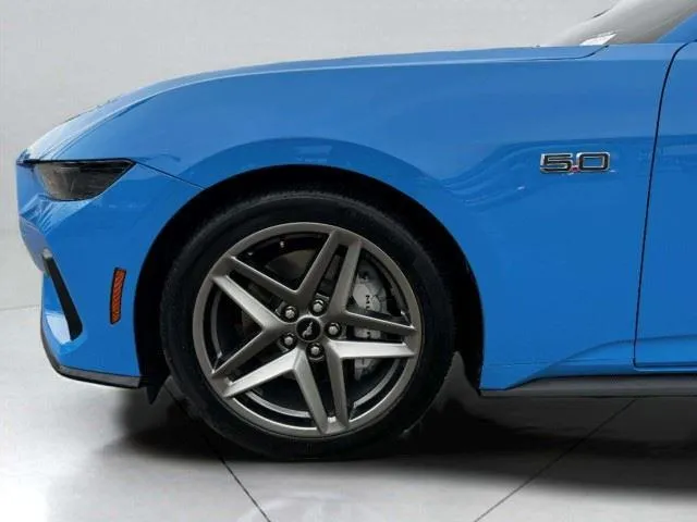 2025 Ford Mustang 55