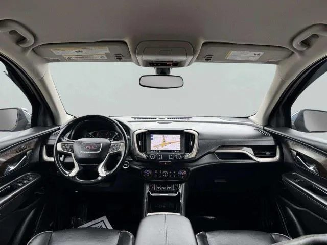 GMC Terrain photo 38