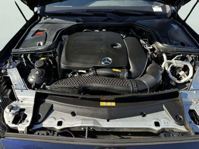 Mercedes-Benz E-Class photo 56