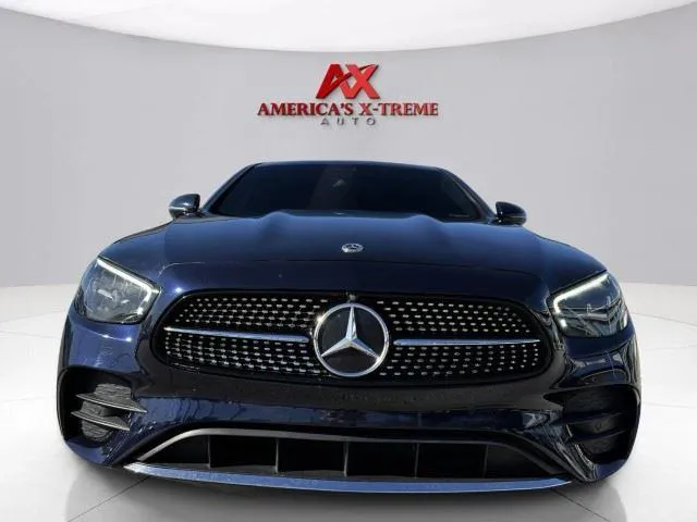 Mercedes-Benz E-Class photo 8