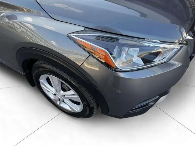 Nissan Kicks photo 9