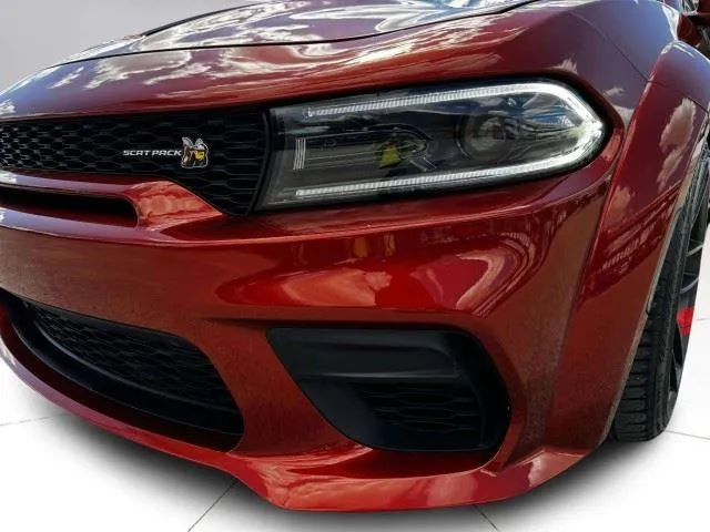 Dodge Charger photo 13