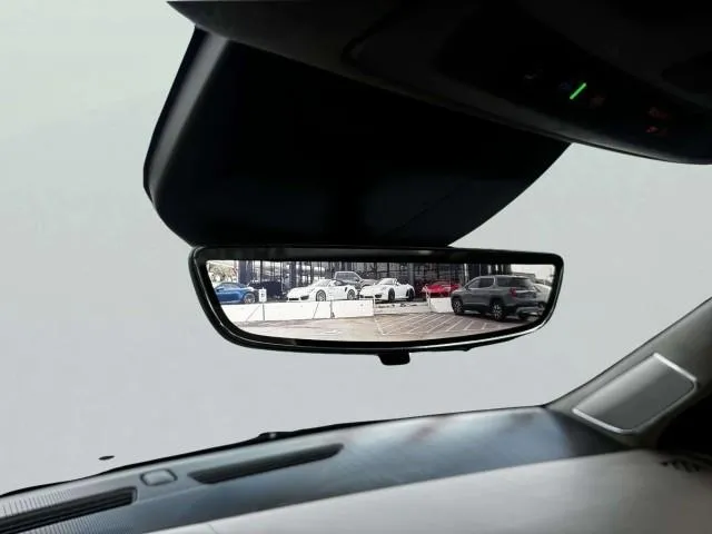 Cadillac Escalade photo 42