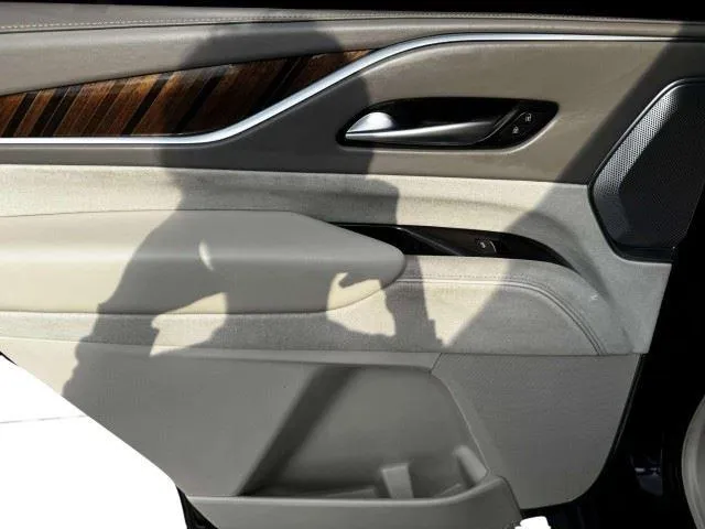 Cadillac Escalade photo 44