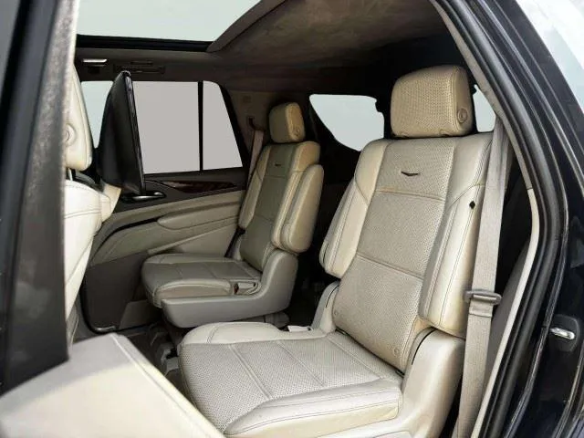 Cadillac Escalade photo 45