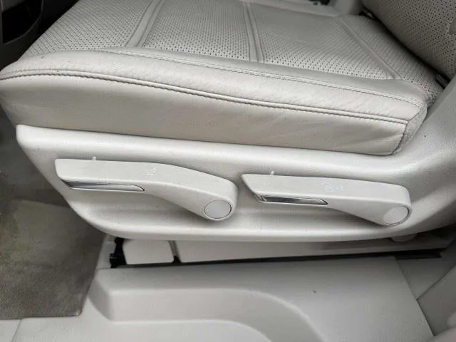 Cadillac Escalade photo 48