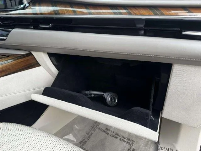 Cadillac Escalade photo 71