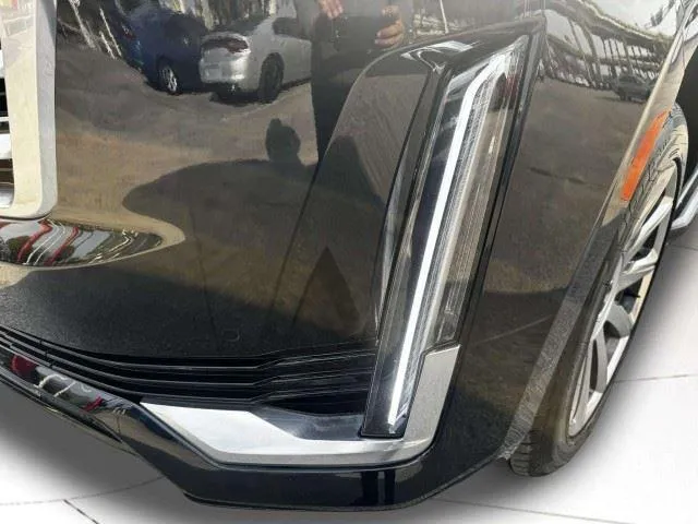 Cadillac Escalade photo 15