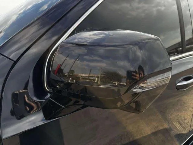 Cadillac Escalade photo 16