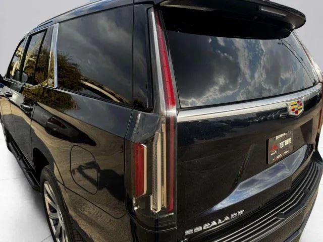 Cadillac Escalade photo 17