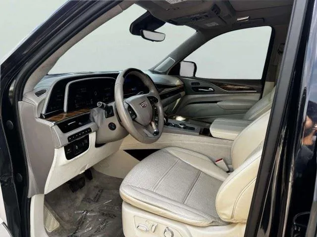 Cadillac Escalade photo 24