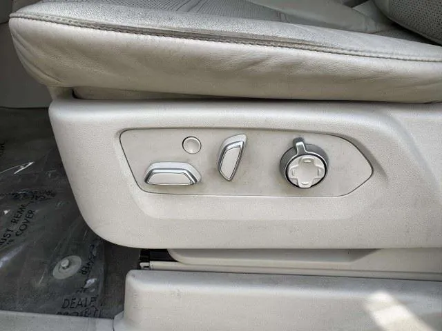 Cadillac Escalade photo 26