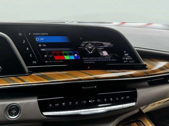 Cadillac Escalade photo 36