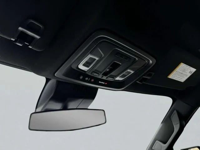 Chevrolet Silverado photo 37