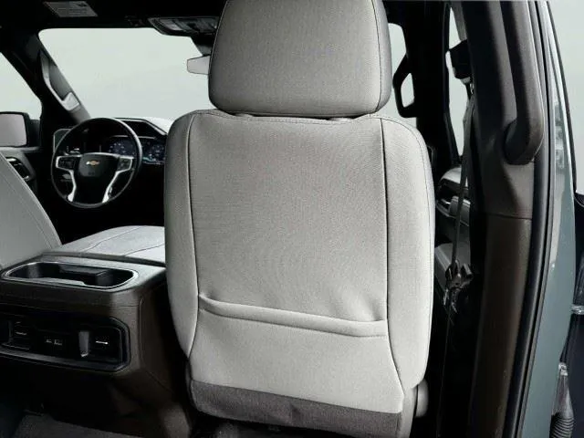 Chevrolet Silverado photo 54