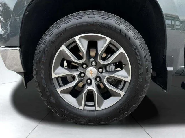 Chevrolet Silverado photo 63