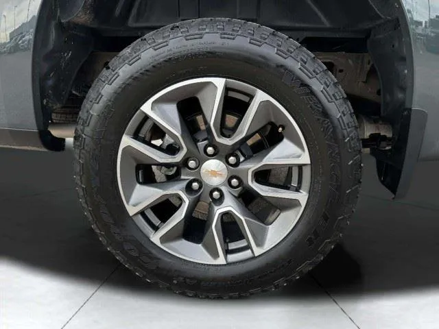 Chevrolet Silverado photo 65