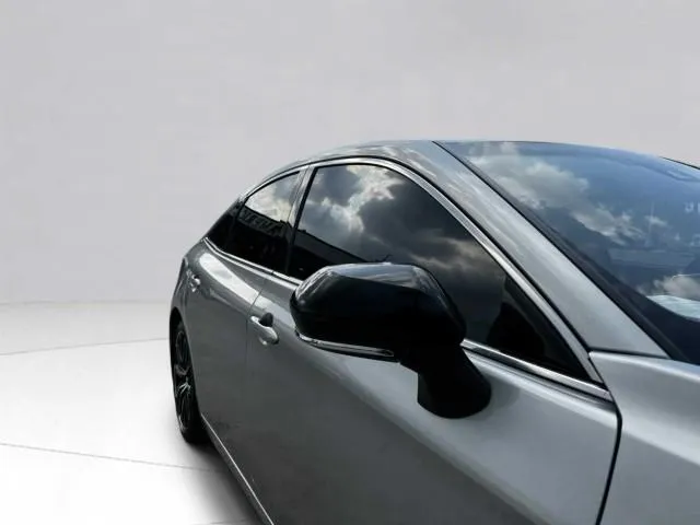 Toyota Avalon photo 8