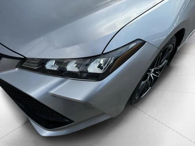 Toyota Avalon photo 12