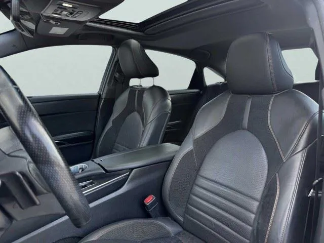 Toyota Avalon photo 18