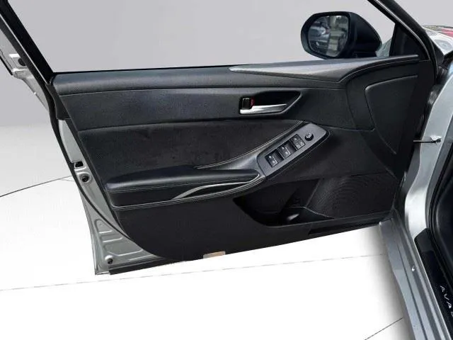 Toyota Avalon photo 19