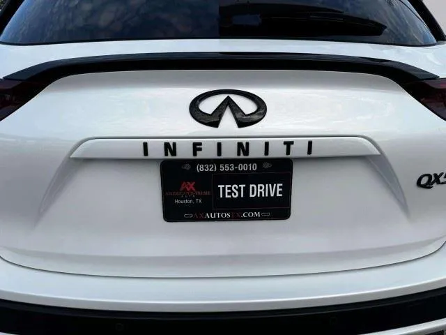 Infiniti QX50 photo 17