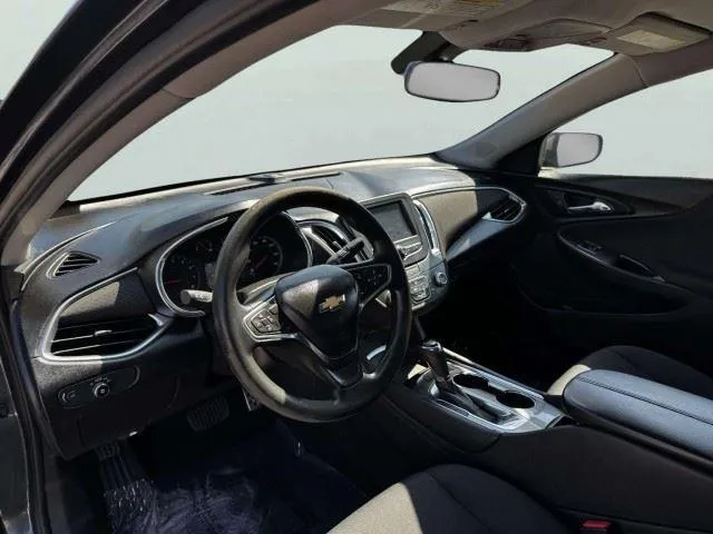 Chevrolet Malibu photo 23
