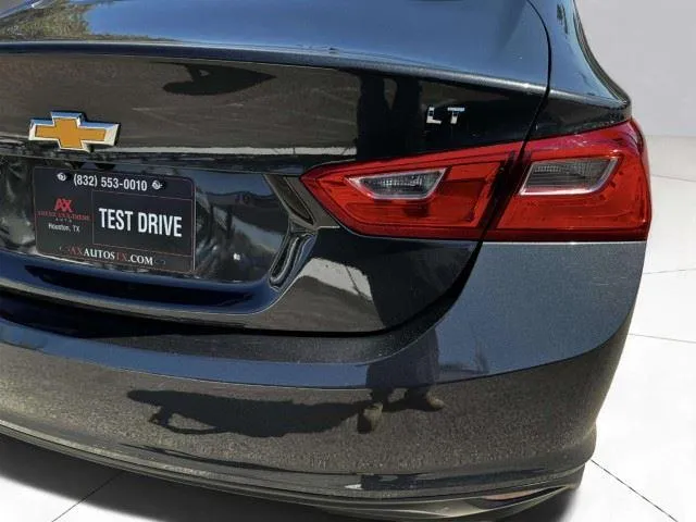 Chevrolet Malibu photo 18