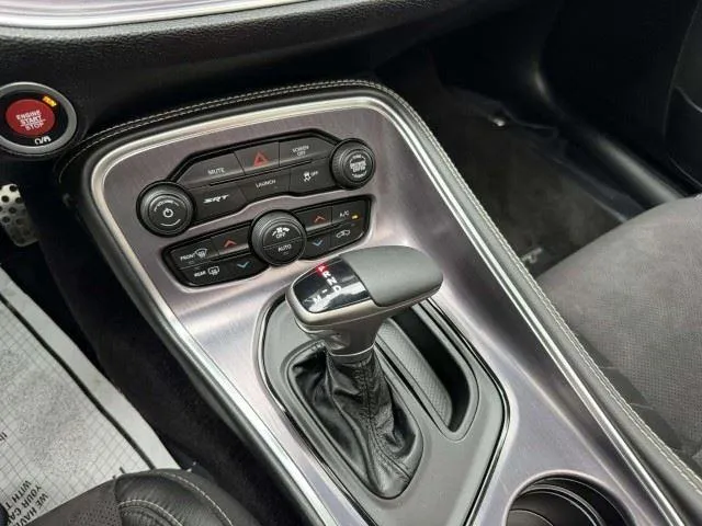 Dodge Challenger photo 34
