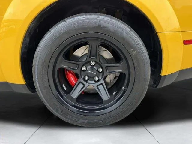 Dodge Challenger photo 54