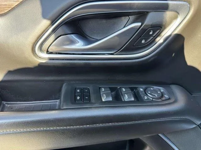 Chevrolet Tahoe photo 21