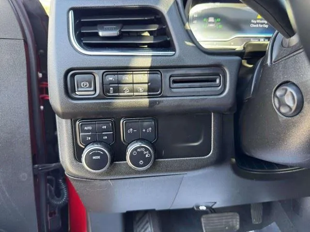 Chevrolet Tahoe photo 24