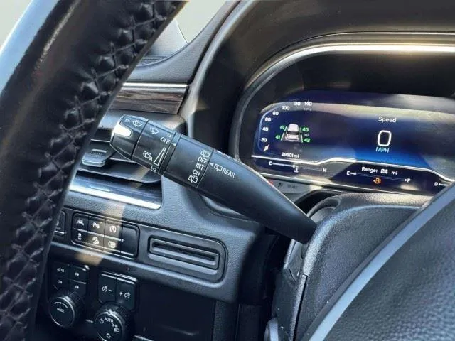 Chevrolet Tahoe photo 26