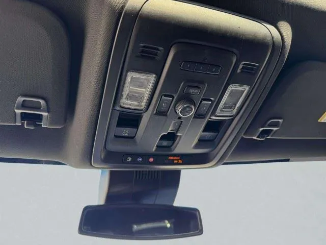 Chevrolet Tahoe photo 33