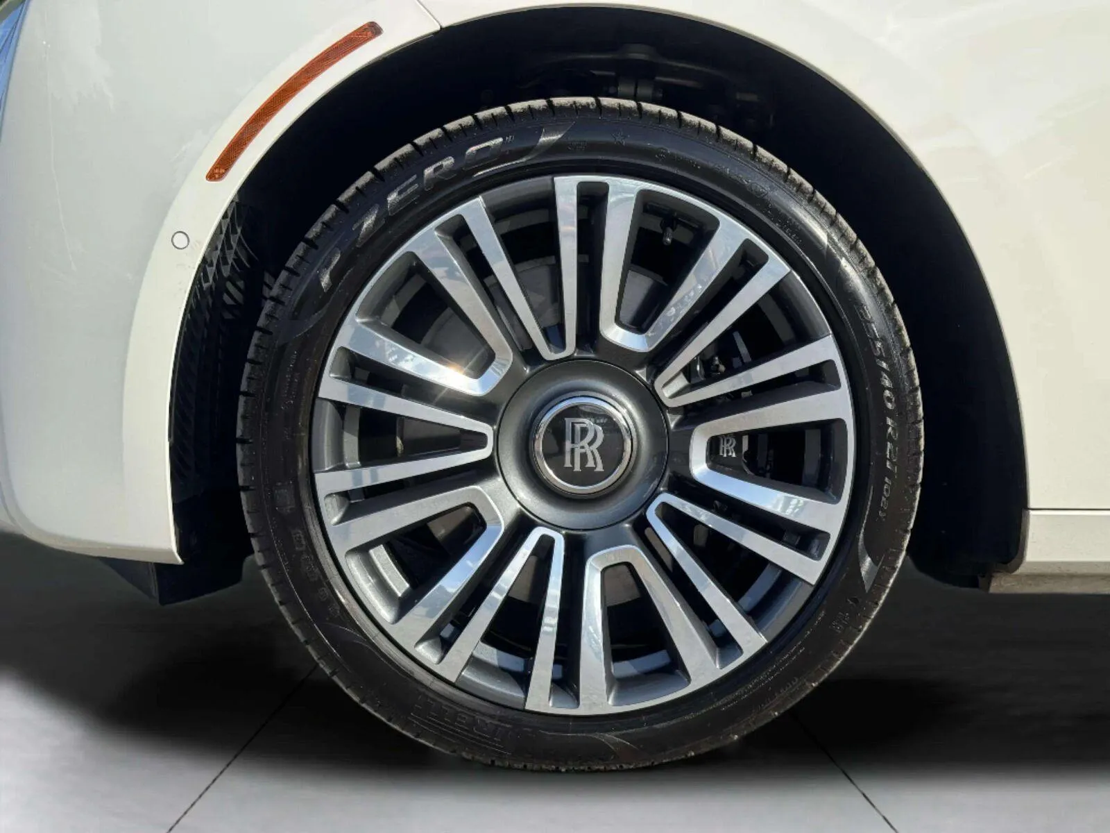 Rolls-Royce Ghost photo 66