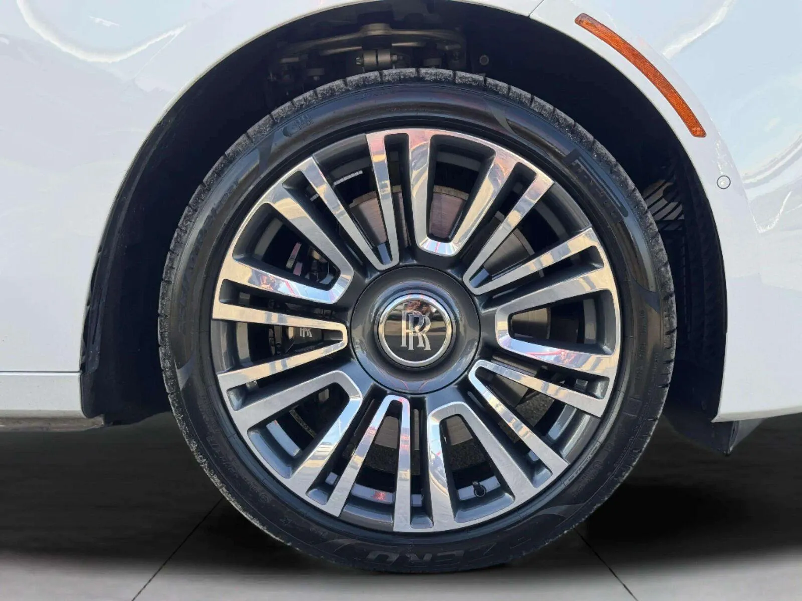 Rolls-Royce Ghost photo 69