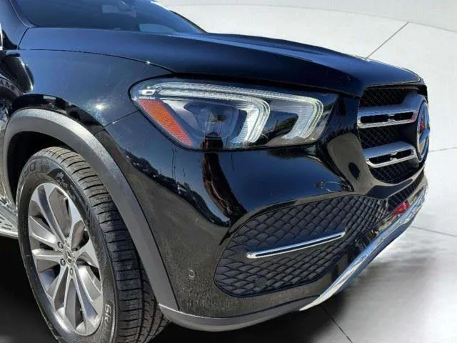Mercedes-Benz GLE photo 11