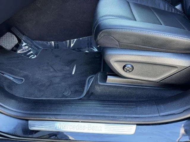 Mercedes-Benz GLE photo 19