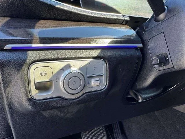 Mercedes-Benz GLE photo 22