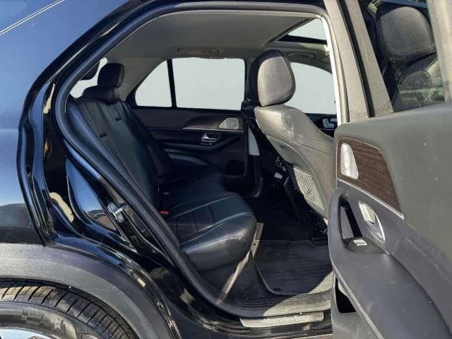 Mercedes-Benz GLE photo 42