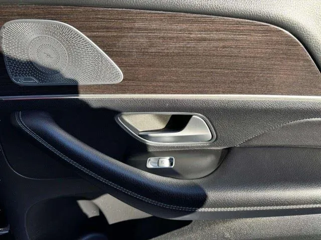 Mercedes-Benz GLE photo 43