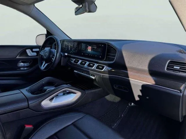 Mercedes-Benz GLE photo 49