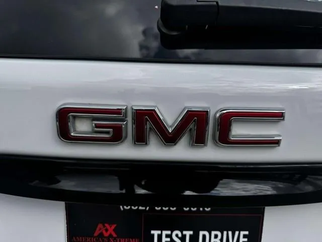 GMC Terrain photo 17