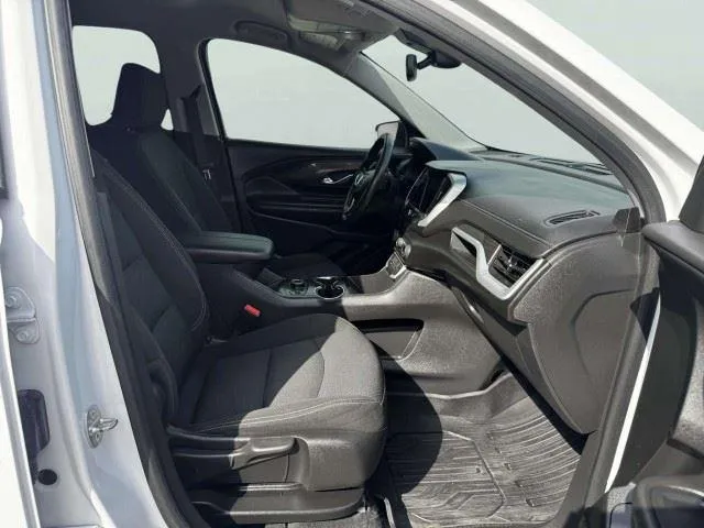 GMC Terrain photo 61