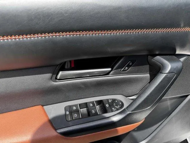 Mazda CX-50 photo 20