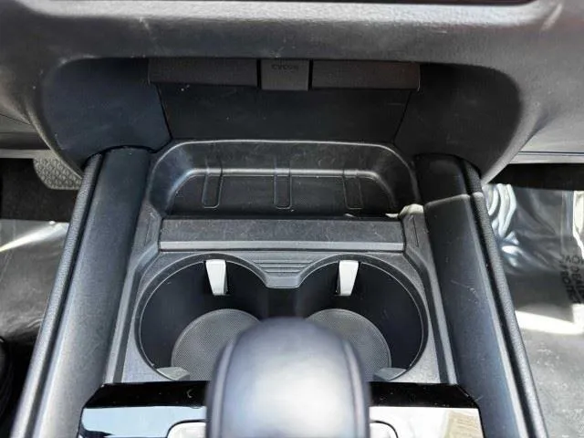 Mazda CX-50 photo 33